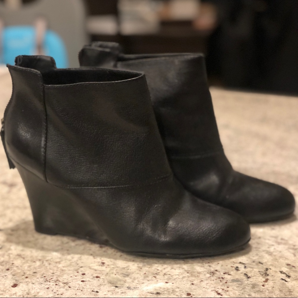 Nine West, black leather booties. Size 9.5.